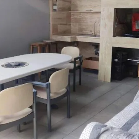 Getaway In Harmony - One Bedroom With Terrace 比比涅